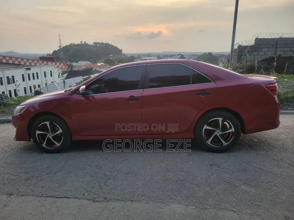 Toyota Camry 2013 Red