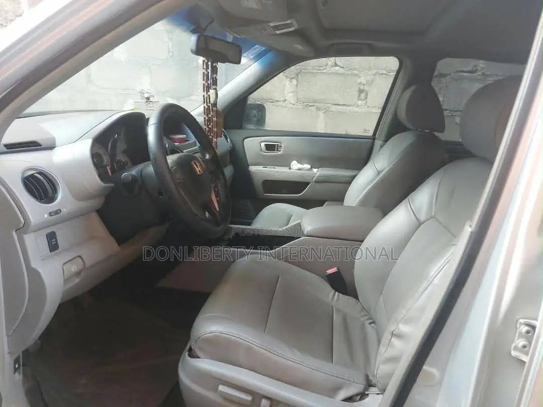 Honda Pilot 2008 Silver