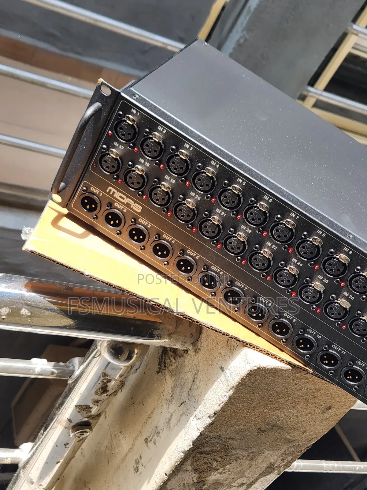 Midas DL32 Stagebox 32 Input and 16 Output
