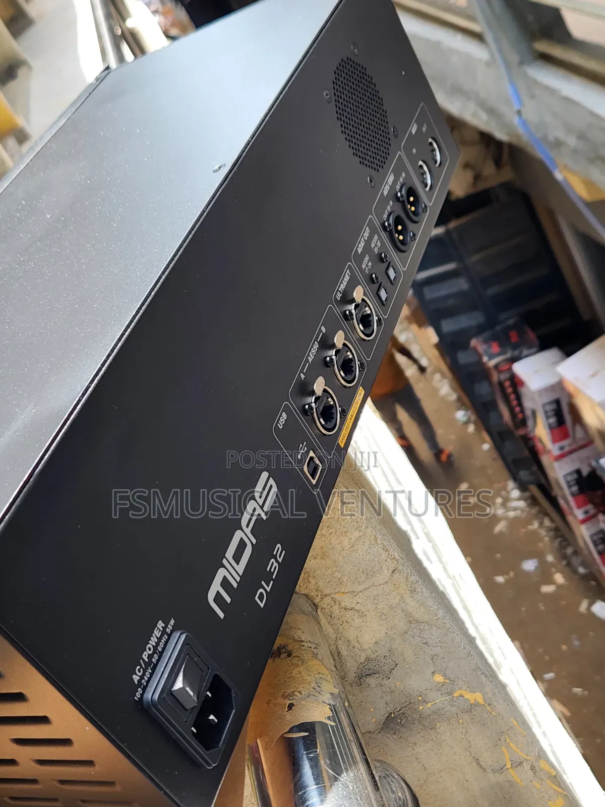 Midas DL32 Stagebox 32 Input and 16 Output
