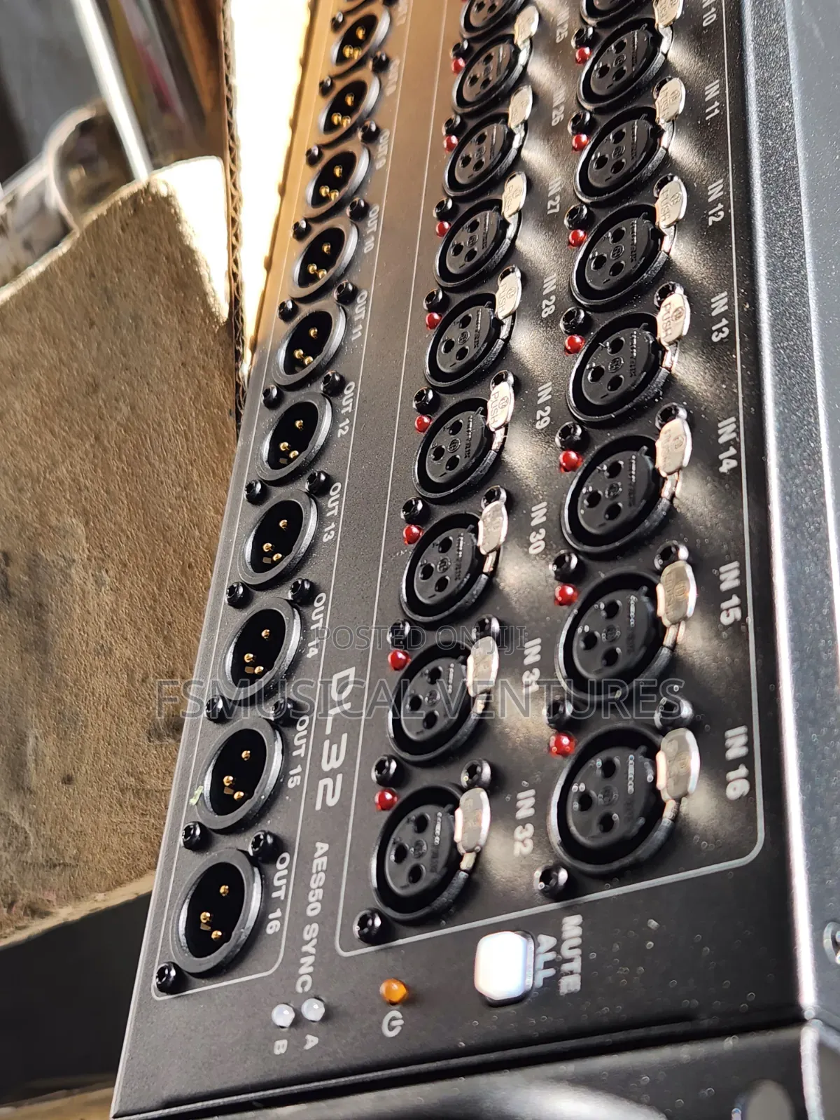 Midas DL32 Stagebox 32 Input and 16 Output