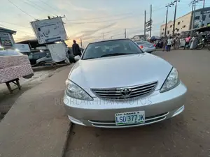 Toyota Camry LE 4dr Sedan (2.4L 4cyl 5A) 2006 Silver