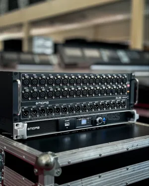 Midas DL32 Stagebox 32 Input and 16 Output