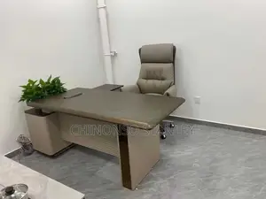 Luxury Standard Executive Office Table
