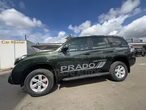 Toyota Land Cruiser Prado 2017 Green