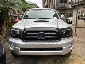 Toyota Tacoma Double Cab V6 Automatic 2011 Gray