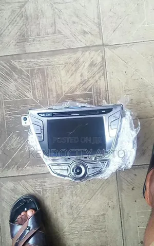 Complete Radio for Hyundai Elantra 2012