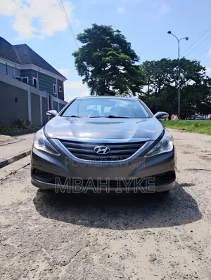Hyundai Sonata GLS 4dr Sedan (2.4L 4cyl 6A) 2014 Brown