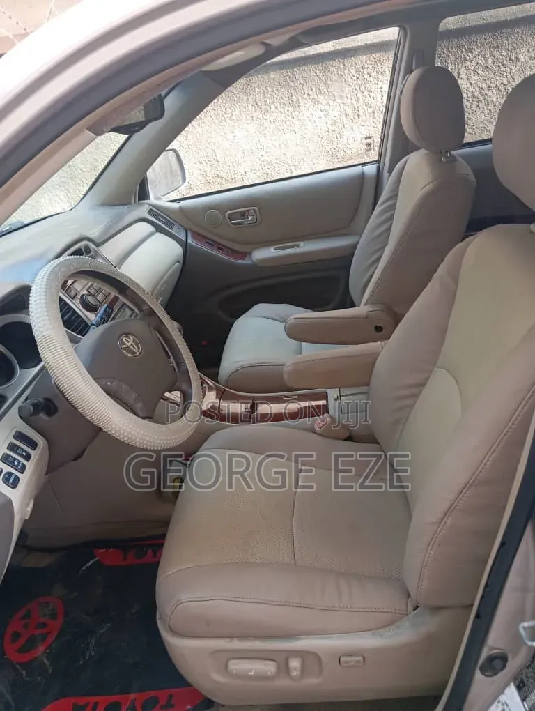 Toyota Highlander 2007 Gold