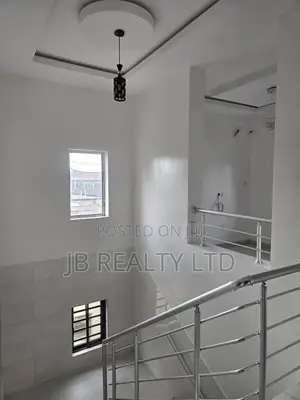 4bdrm Duplex in United Estate, Ajah for rent