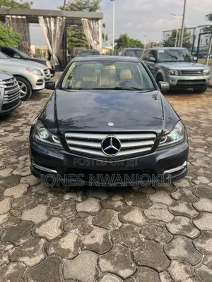 Mercedes-Benz C300 Sport 4Matic Sedan AWD (3.5L 6cyl 7A) 2014 Gray