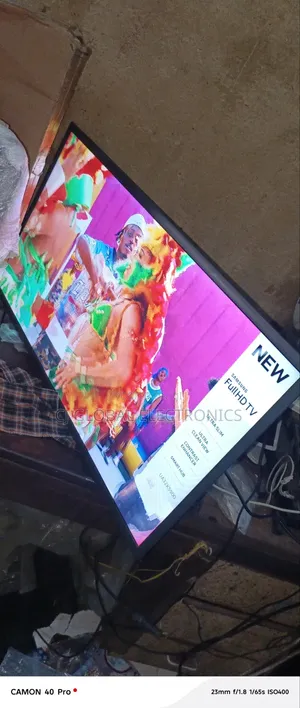 UK Used 32inches Samsung Smart TV