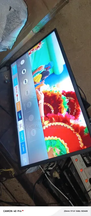 UK Used 32inches Samsung Smart TV