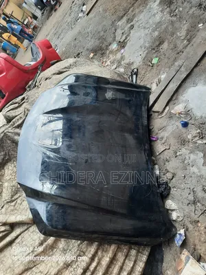 Lexus LX570 2022 Bonnet