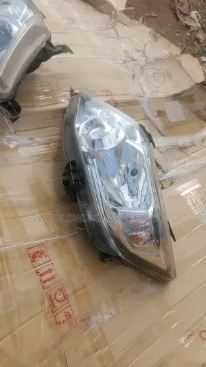 Fortuner 2012 Headlight