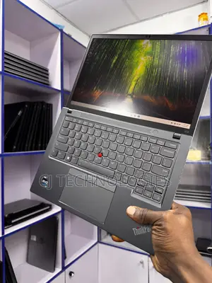 Laptop Lenovo ThinkPad X13 Gen 2 16GB Intel Core i7 SSD 512GB