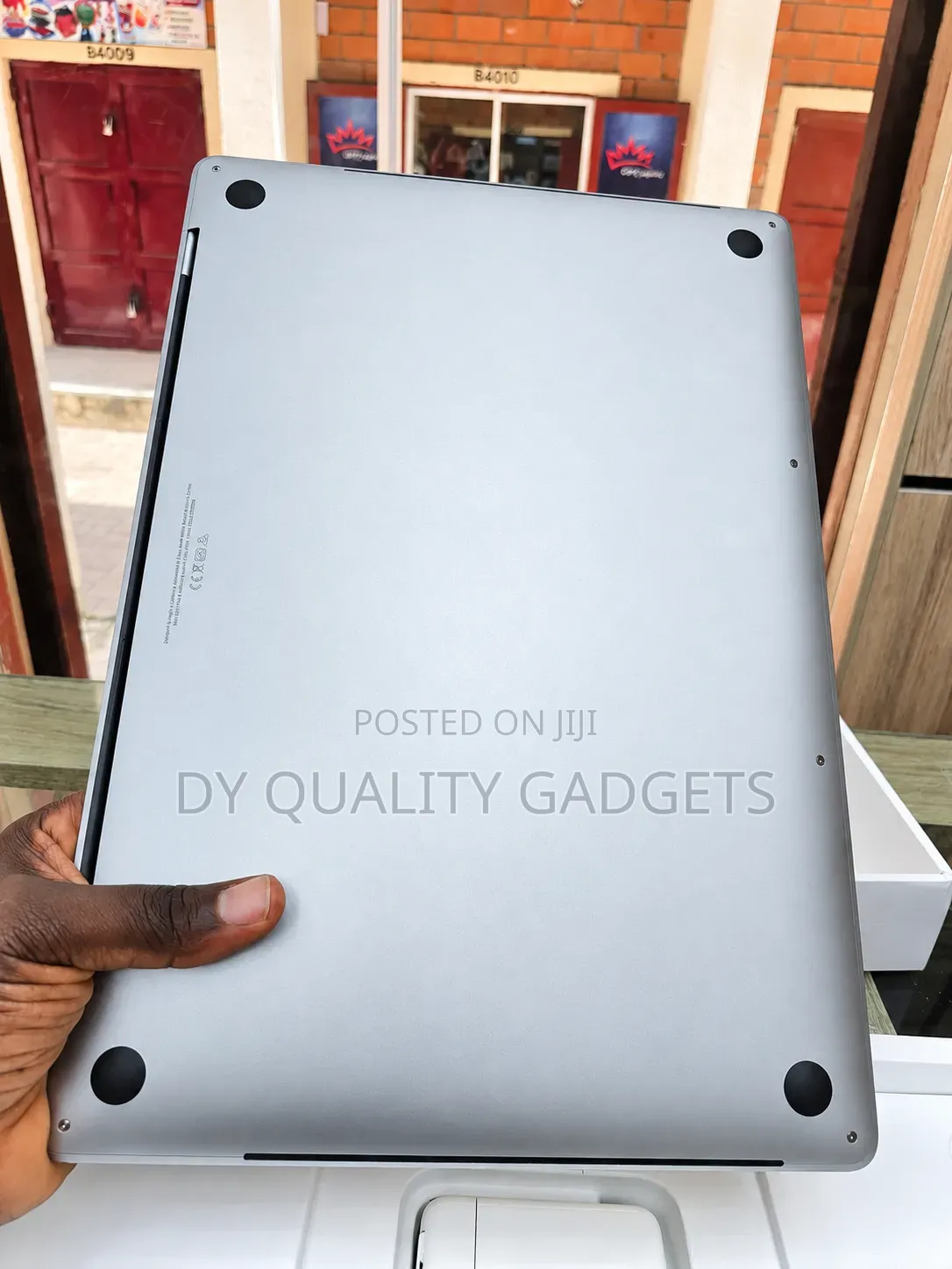 Laptop Apple MacBook Pro 2019 16GB Intel Core i9 SSD 1T