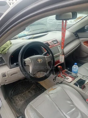 Toyota Camry 2.4 XLE 2008 Gray