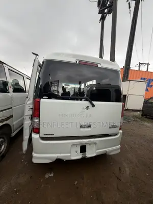 Suzuki Every 2015 White