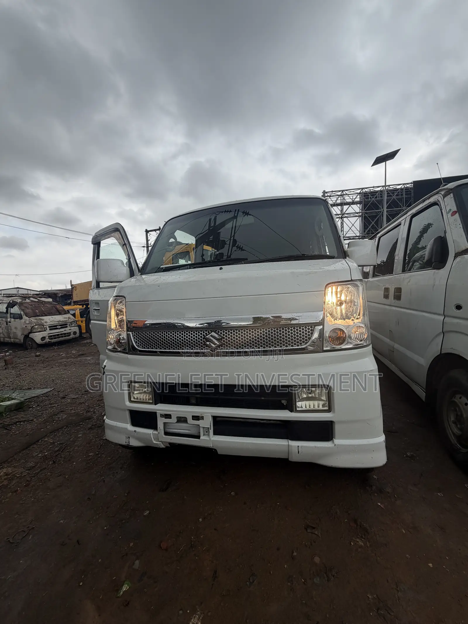Suzuki Every 2015 White