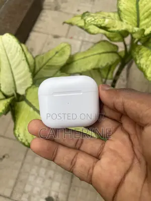 Apple AirPod 3 With Case