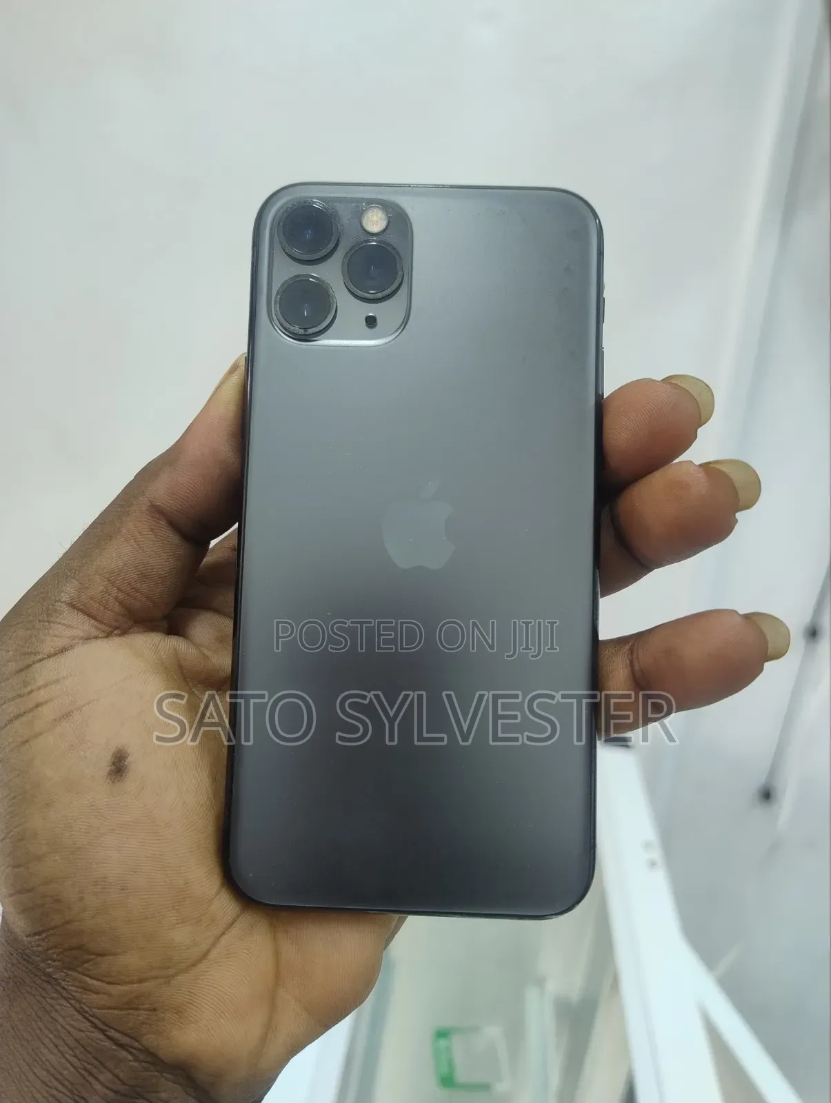 Apple iPhone 11 Pro 64 GB Gray