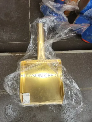 Non Spark Brass Scoop