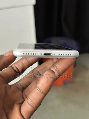 Apple iPhone 7 32 GB White