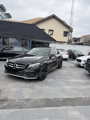 Mercedes-Benz C400 4Matic AWD Sedan (3.0L V6 7A) 2015 Black