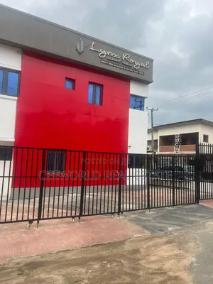 Spacious Open Plan Office Space at Challenge Ibadan