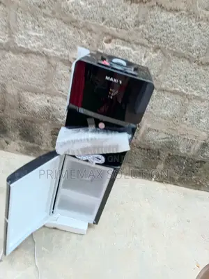Maxi YL 1663s-W Dispenser: Energy-Efficient Hydration for Every Space