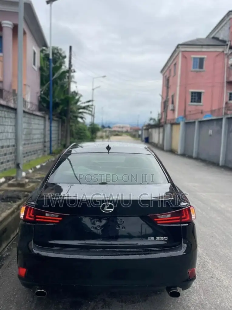 Lexus IS 2015 Black