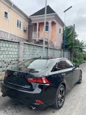 Lexus IS 2015 Black