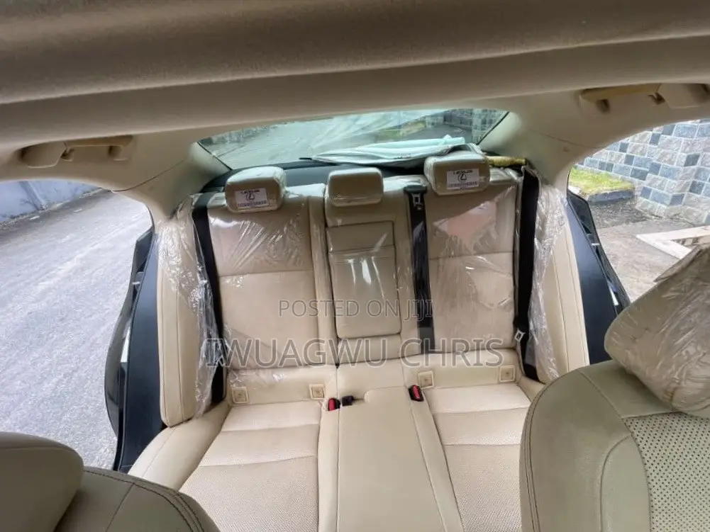 Lexus IS 2015 Black