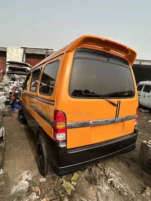Suzuki Every 2008 Yellow