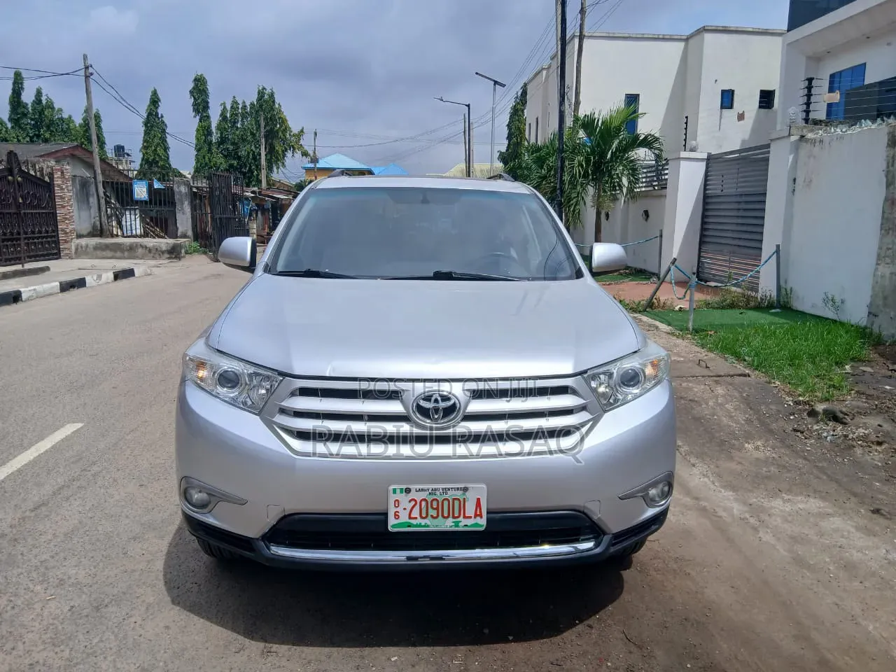 Toyota Highlander 2012 Silver