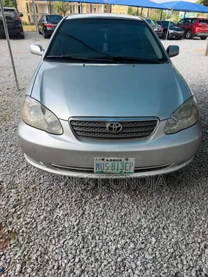 Toyota Corolla LE 2005 Silver