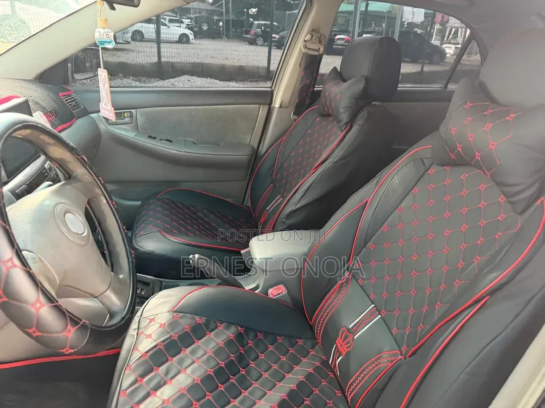 Toyota Corolla LE 2005 Silver
