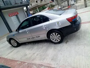 Hyundai Sonata 2010 Silver
