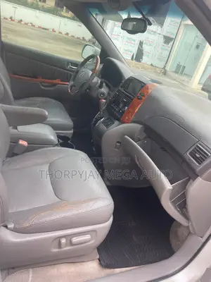 Toyota Sienna XLE Limited 2007 White