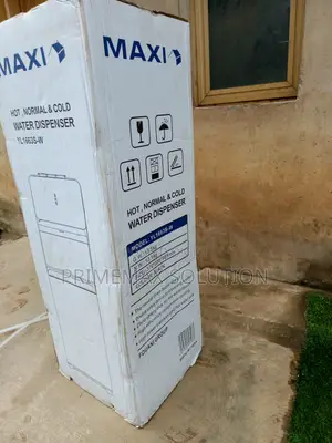 Maxi 1663s-W: The Reliable Water Dispenser for Busy Lives