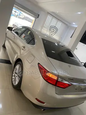 Lexus ES 350 FWD 2015 Gold