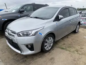Toyota Yaris 2016 Silver