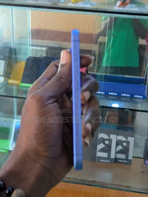 Apple iPhone 16 128 GB Pink