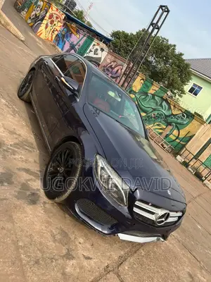 Mercedes-Benz C300 2015 Blue