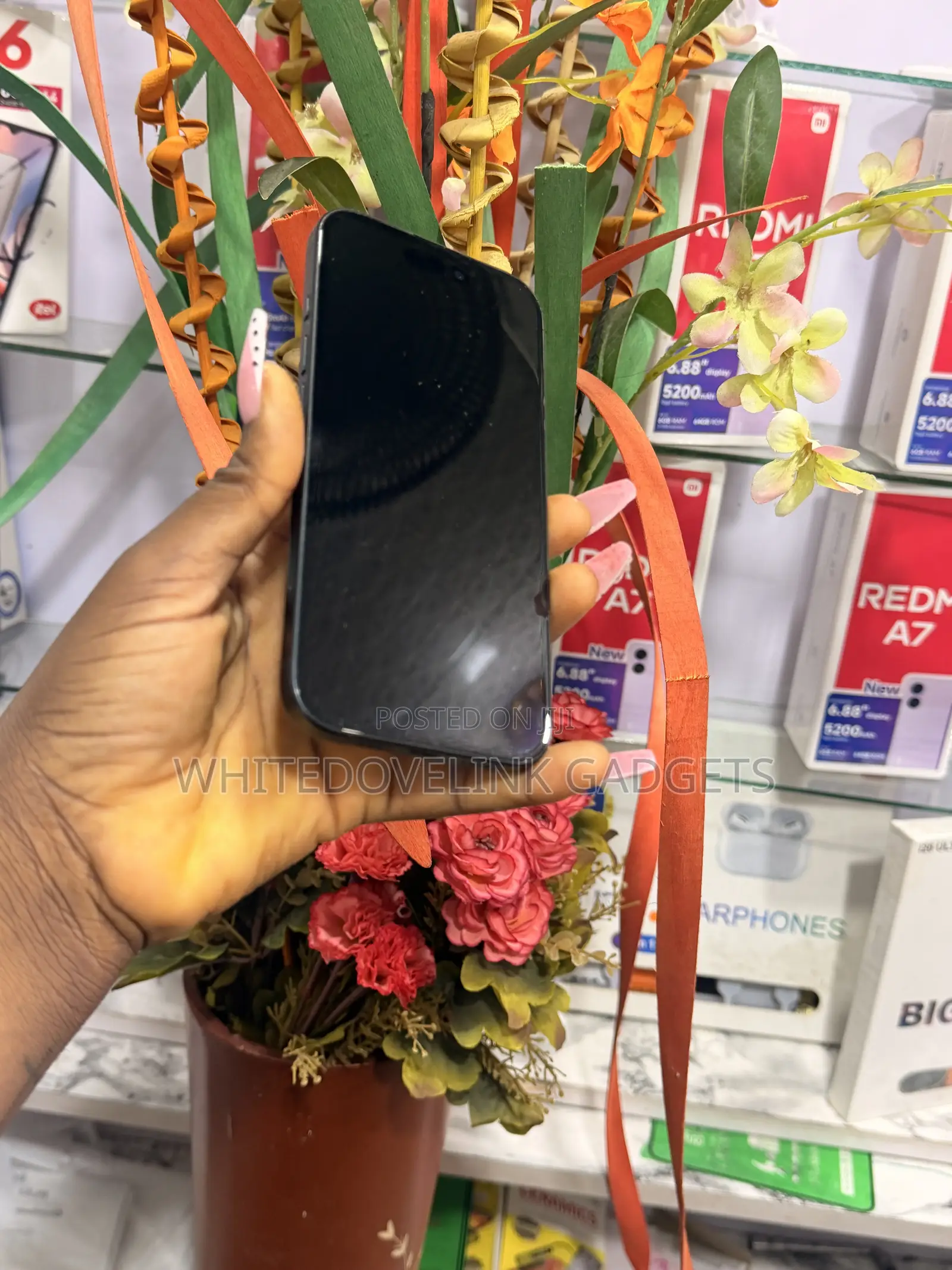 Apple iPhone 16 128 GB Black