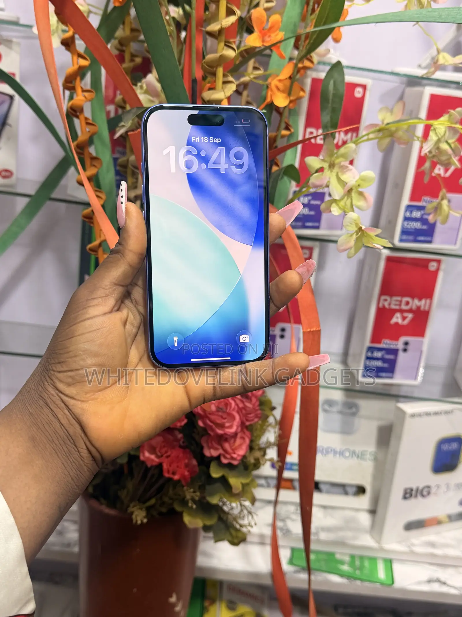 Apple iPhone 16 128 GB Blue