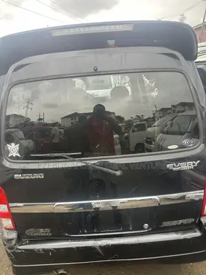 Suzuki Every 2016 Black