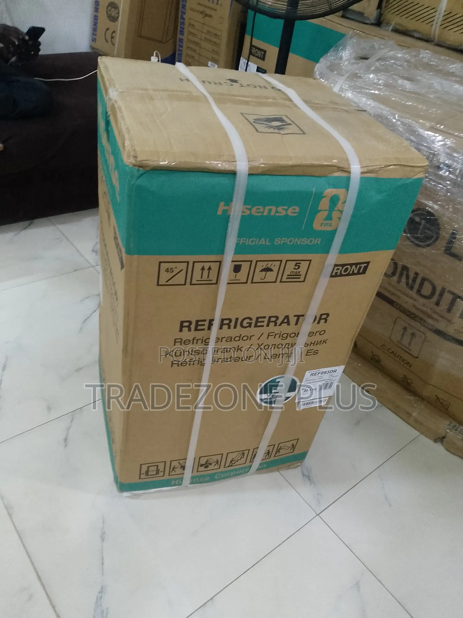 Hisense 90L REF093DR Refrigerator – Compact Efficient