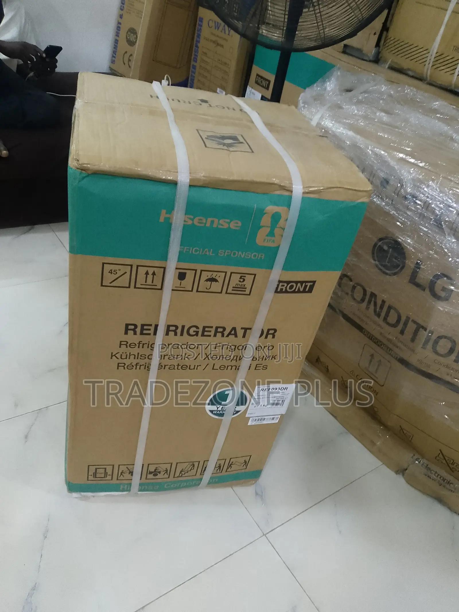 Hisense 90L REF093DR Refrigerator – Compact Efficient